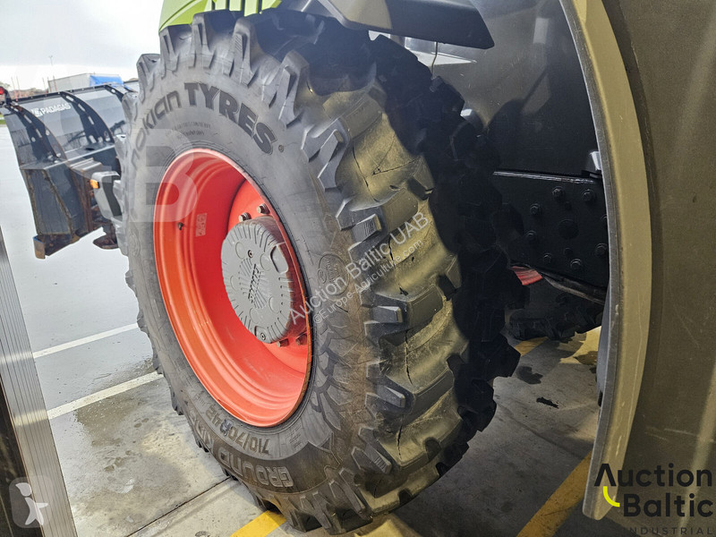 Zemědělský traktor Claas Xerion 5000 Trac