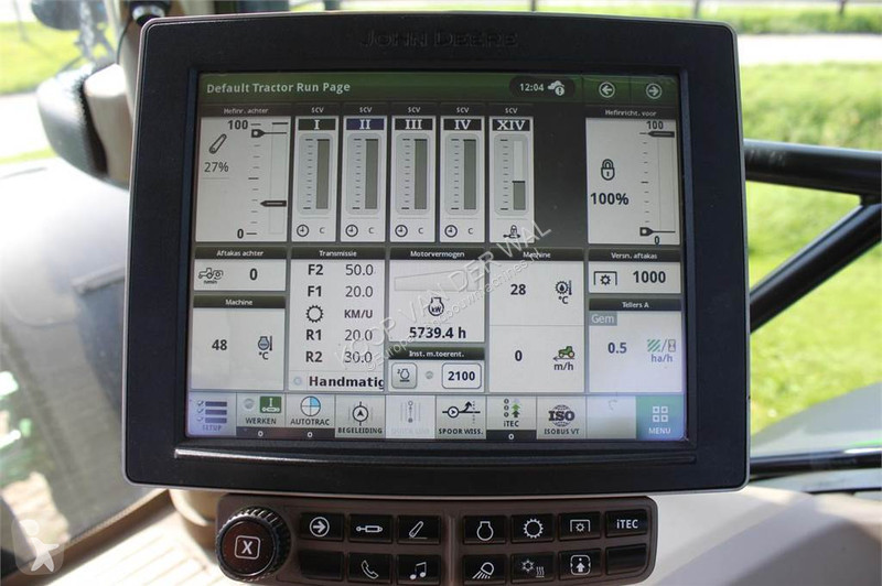 جرار زراعي John Deere 6215R