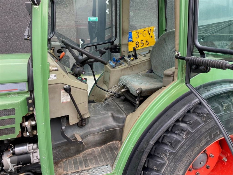 Tracteur agricole Fendt 207 VA