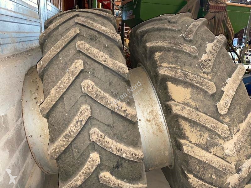 Tracteur agricole Massey Ferguson 7622