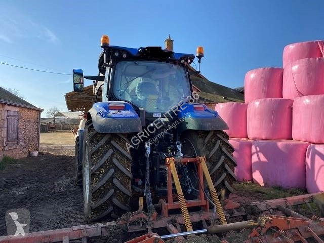 Tracteur agricole New Holland T6,145