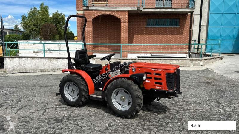 جرار زراعي Carraro Tigretrac 3800 4x4