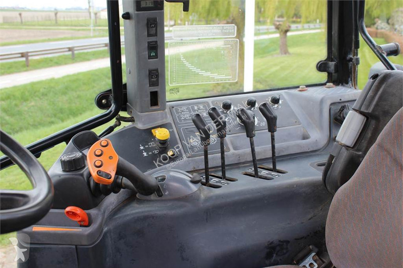 Tractor agrícola New Holland TM190