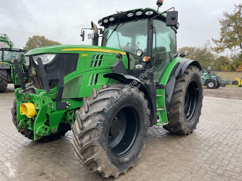 Tractor agrícola John Deere 6150R