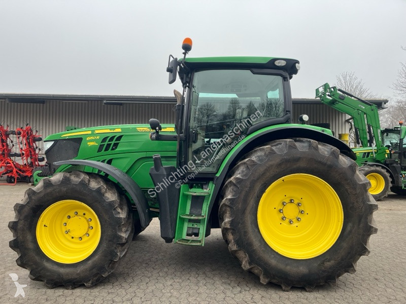جرار زراعي John Deere 6150 R