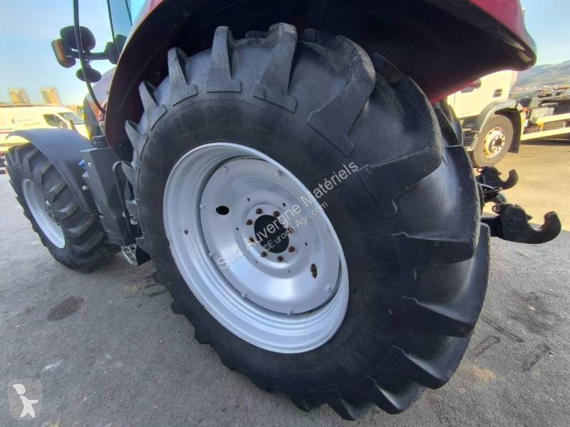 Tracteur agricole Case IH 135
