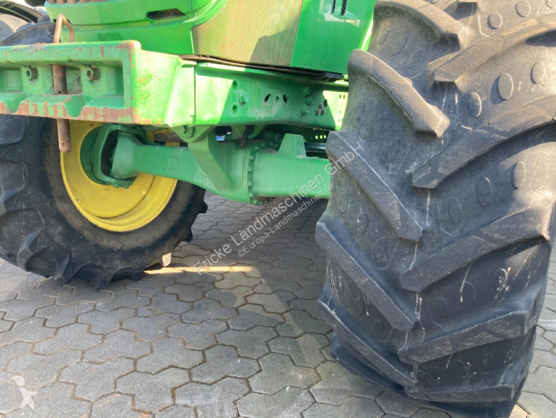 Lantbrukstraktor John Deere 6140 M