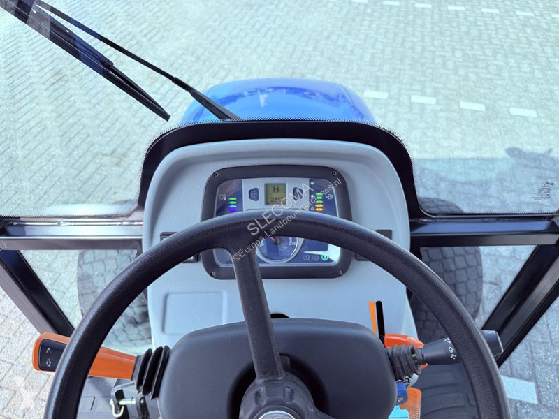 Tracteur agricole New Holland Boomer 45D Easy...