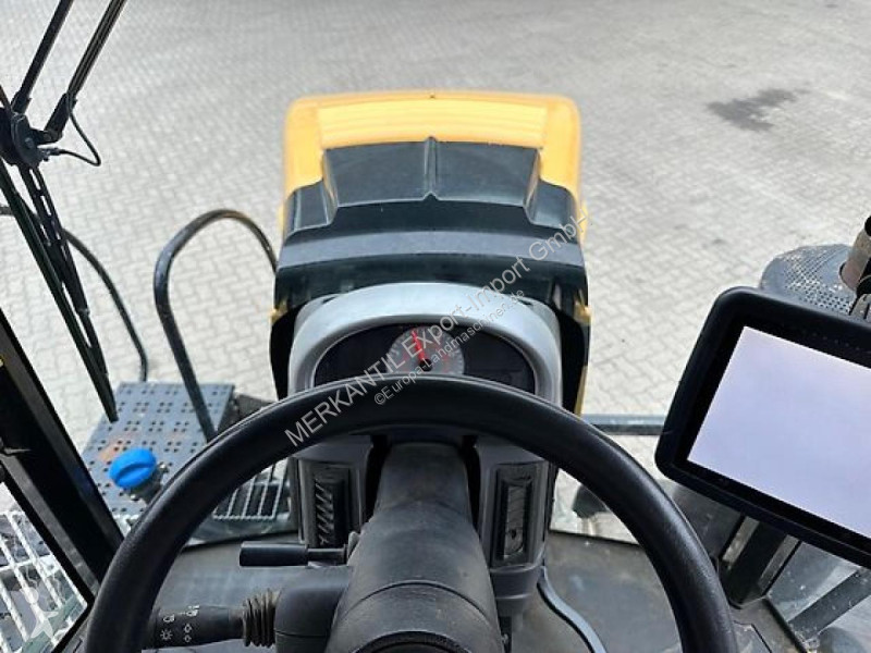 جرار زراعي Challenger  MT 775 E