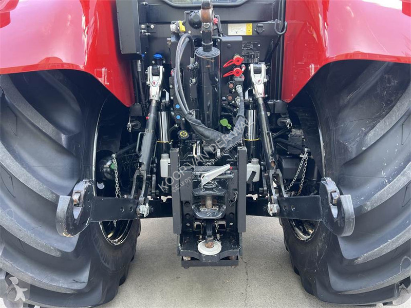 Tractor Case IH Maxxum CVX 1