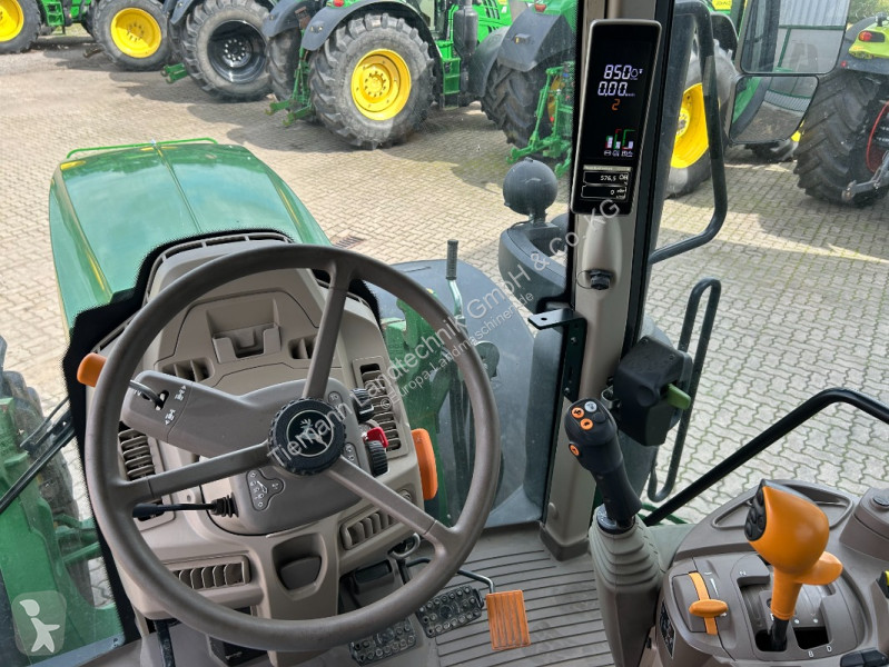 Trattore John Deere 617