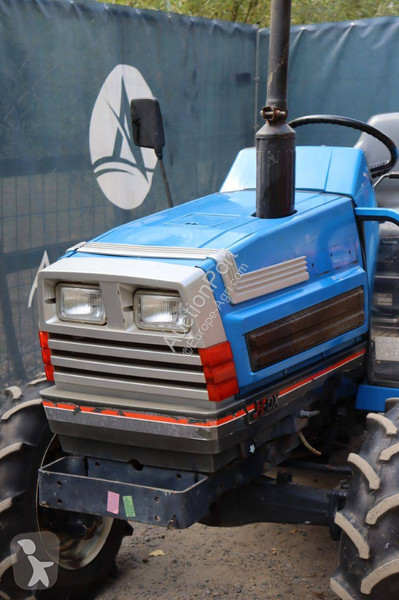 Tractor Iseki TA270F