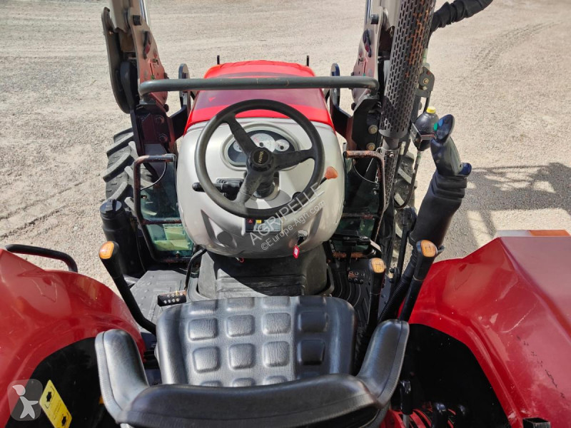 Tractor agrícola Valtra
