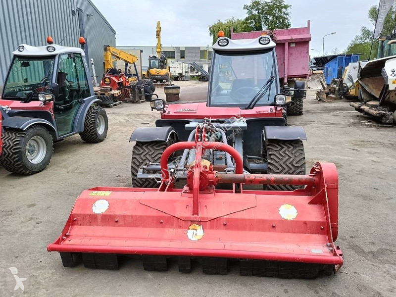 Tractor Aebi Schmidt TT280 aebi tt280 laag...