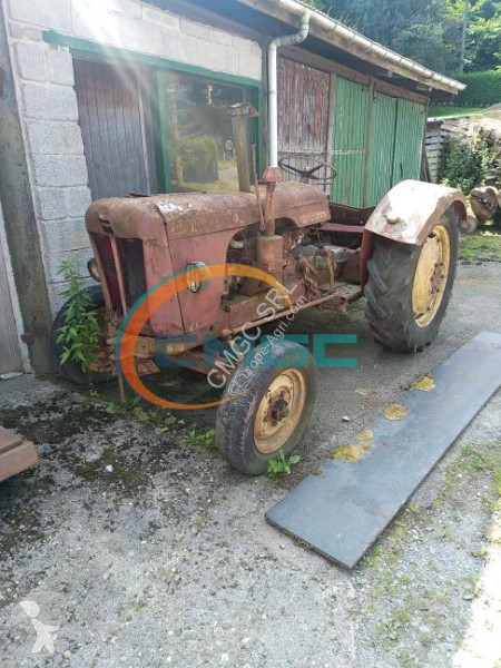 Lantbrukstraktor David Brown 850