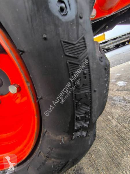 Kubota BX 231 + Chargeur Kubota et Enfouisseur...