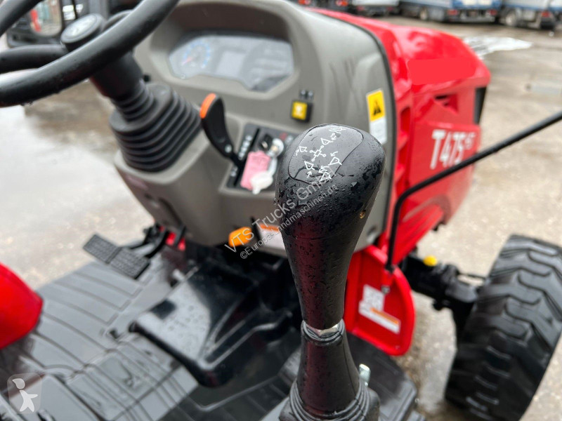 Material för boskapsskötsel  TYM T475 NH...