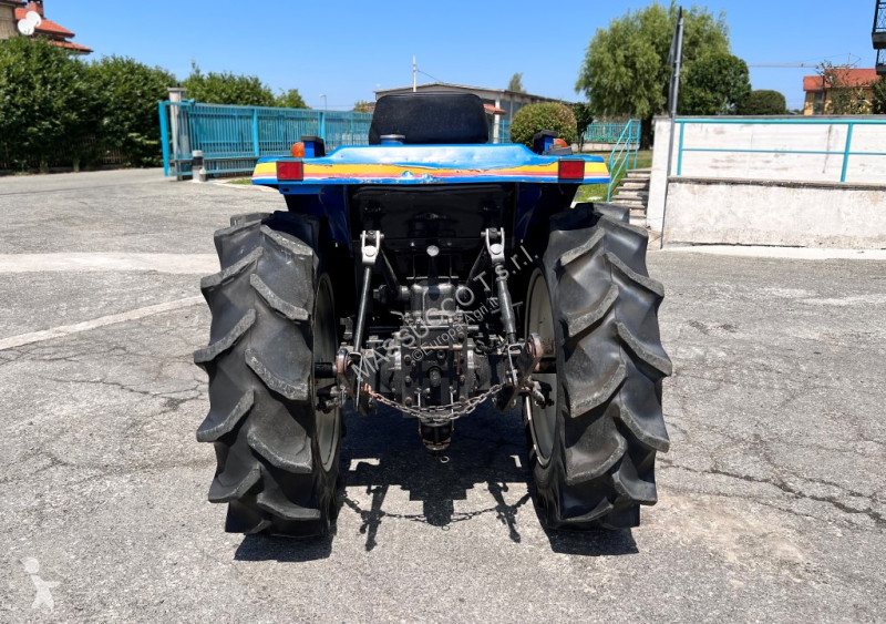 Lantbrukstraktor Iseki 240 4x4