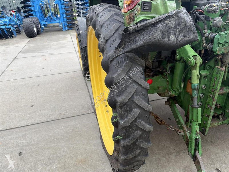 Landbrugstraktor John Deere 6110 PowerQuad