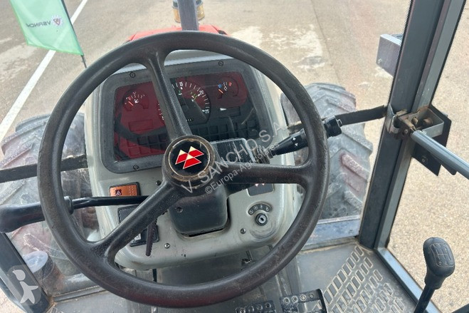 Landbrugstraktor Massey Ferguson 4245