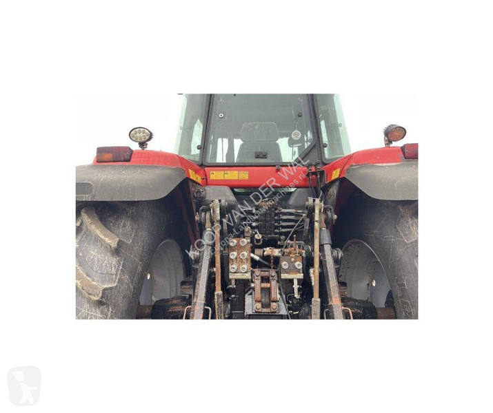 Landbrugstraktor Massey Ferguson 8240