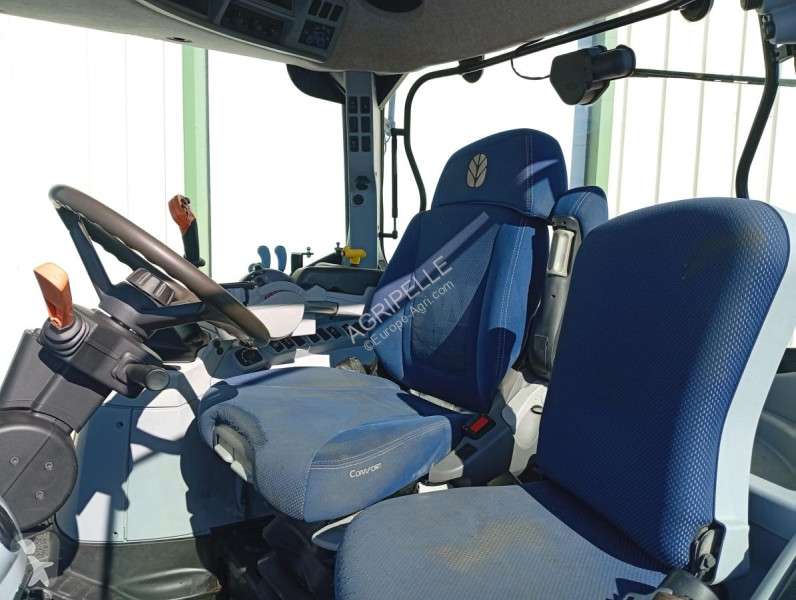 Tracteur agricole New Holland  T7-215S