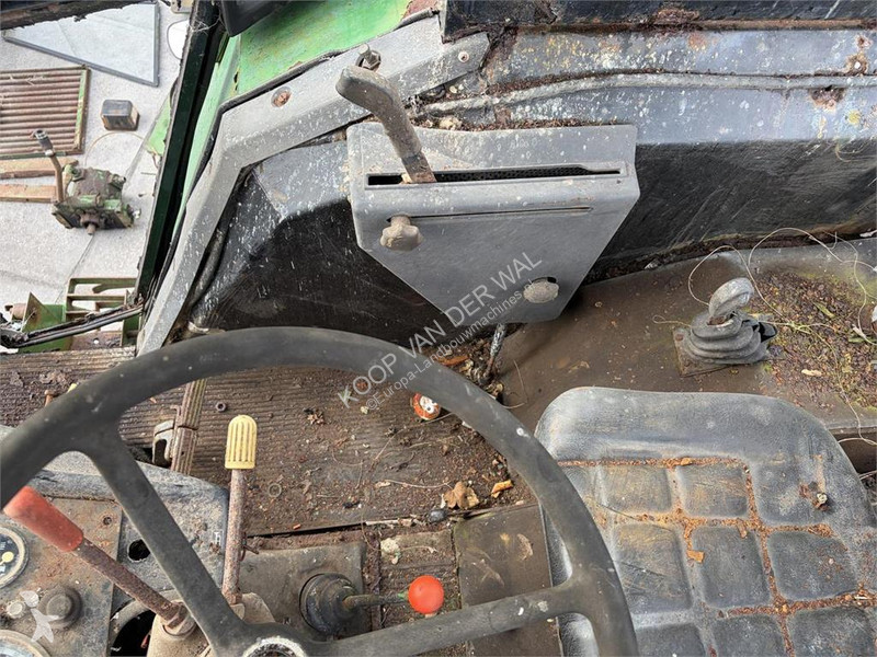 Lantbrukstraktor John Deere 2030