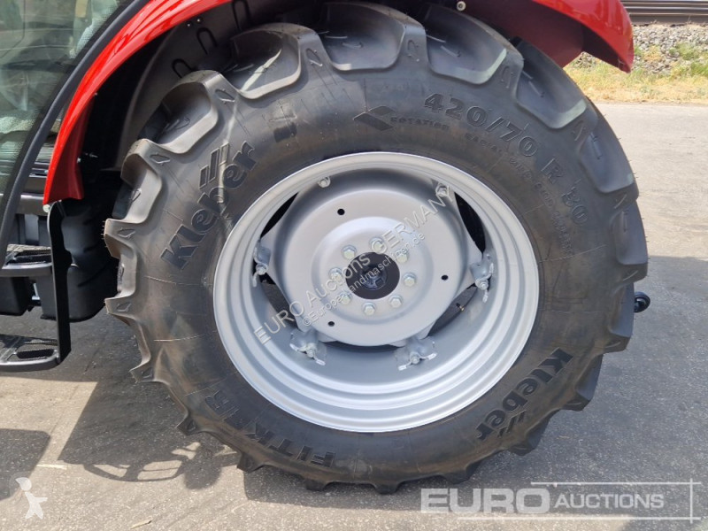 Tractor Case IH Farmhall 75A