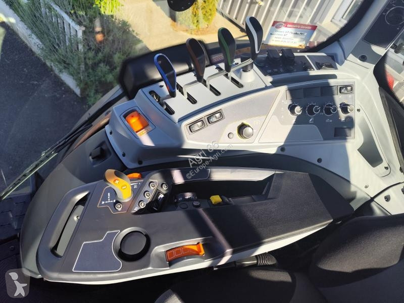 Tracteur agricole Valtra T145