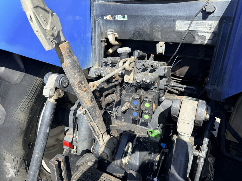 Ciągnik New Holland T7040 Power Command
