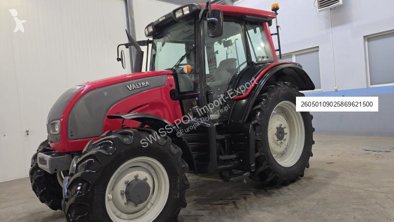 Traktor Valtra N 101