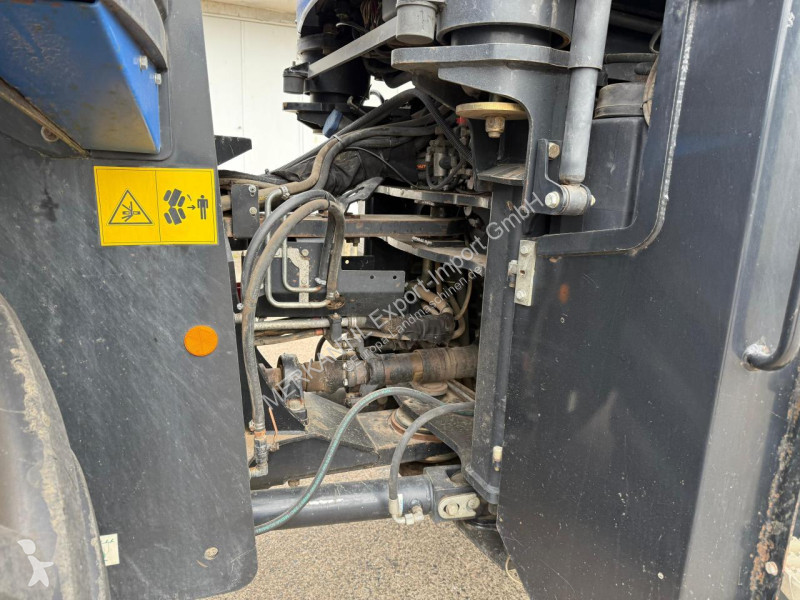 Lantbrukstraktor New Holland  T 9.560