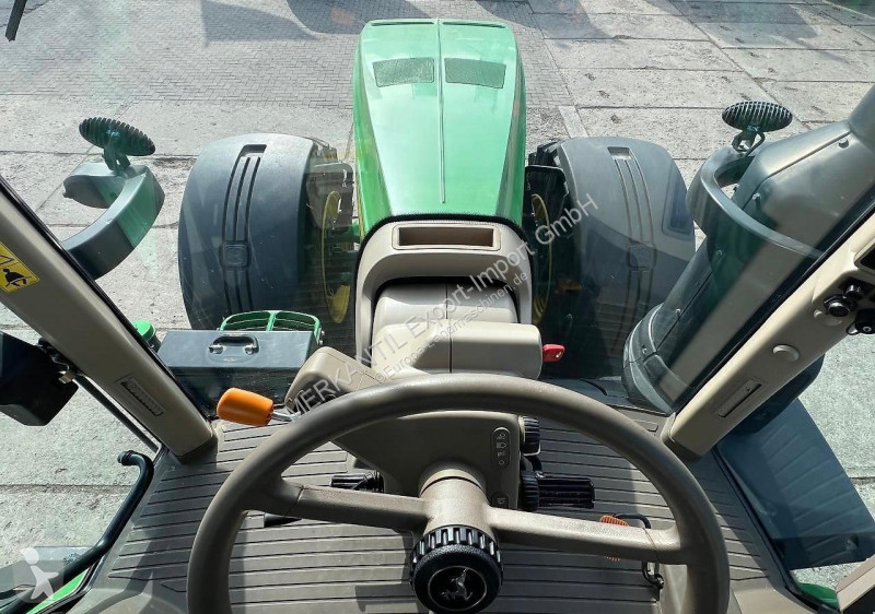 Lantbrukstraktor John Deere 8345R e23