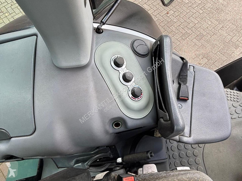Lantbrukstraktor Lamborghini  R6. 135