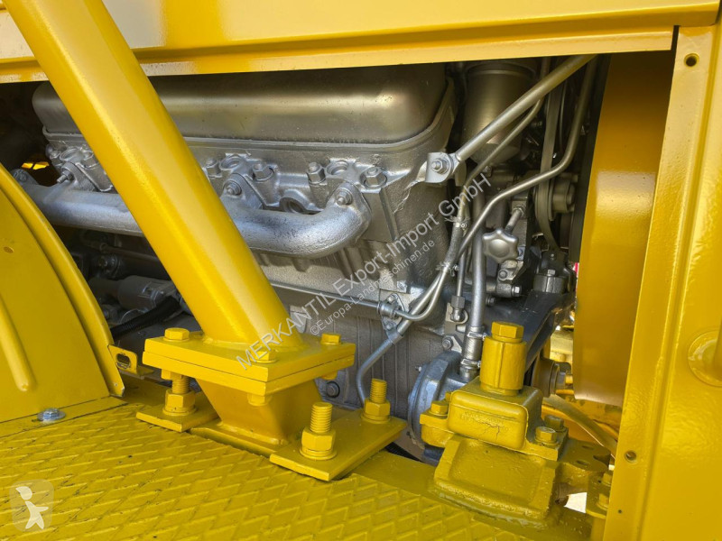 Landbrugstraktor   K700A V8