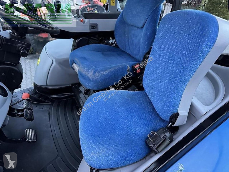 Traktor New Holland  t7.185 powercommand -...