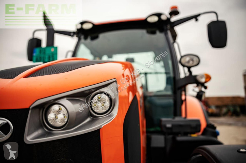 Lantbrukstraktor Kubota  M7