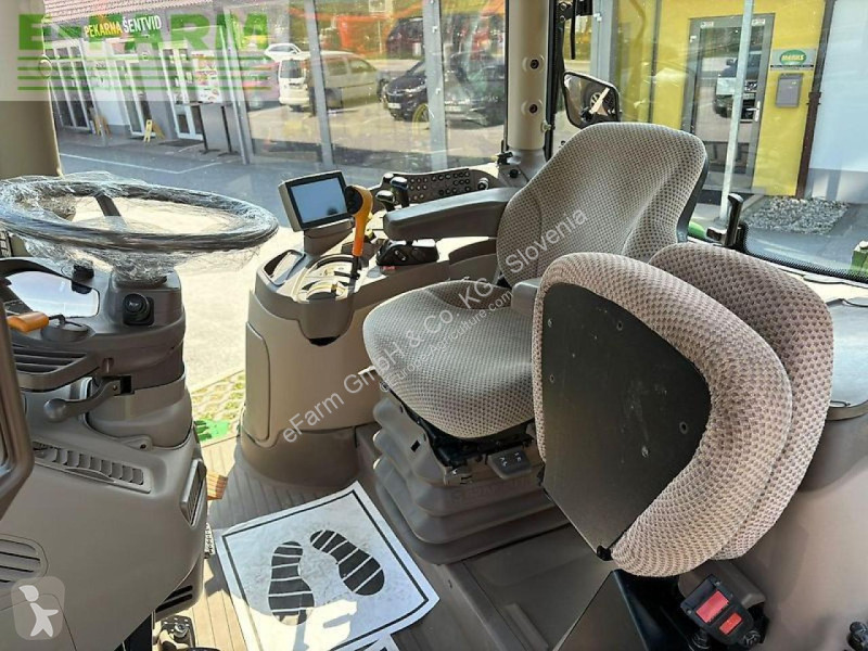 Lantbrukstraktor John Deere  6105r