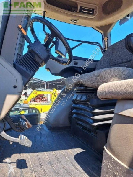 Case  magnum 340 tractor