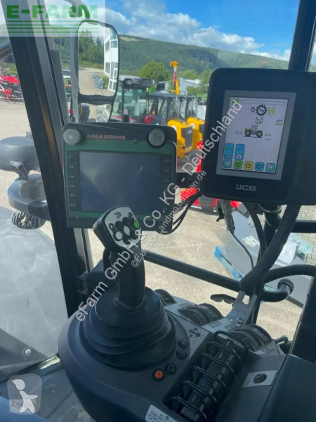 Lantbrukstraktor JCB  fastrac 4220
