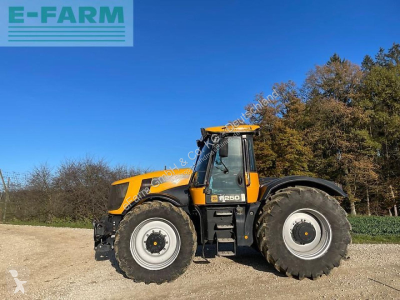 Lantbrukstraktor JCB  fastrac 8250