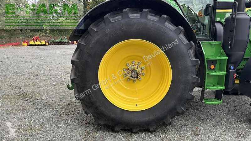Landbrugstraktor John Deere  6m240