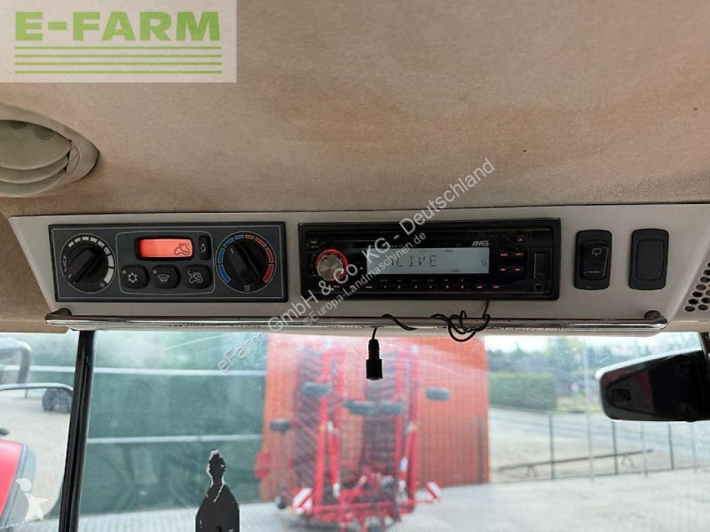 Landbrugstraktor Massey Ferguson  8727 dyna vt