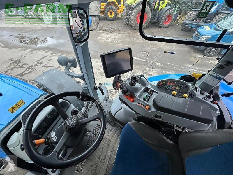 Landbrugstraktor New Holland  t 7.210