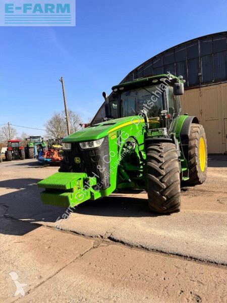 Landbrugstraktor John Deere  8320r # e23