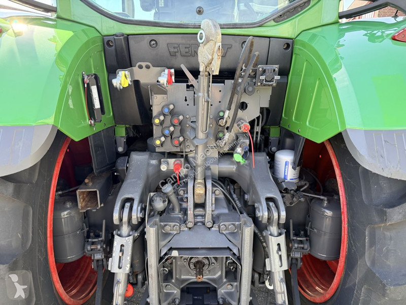 Fendt 718 Vario S4 PowerPlus tractor