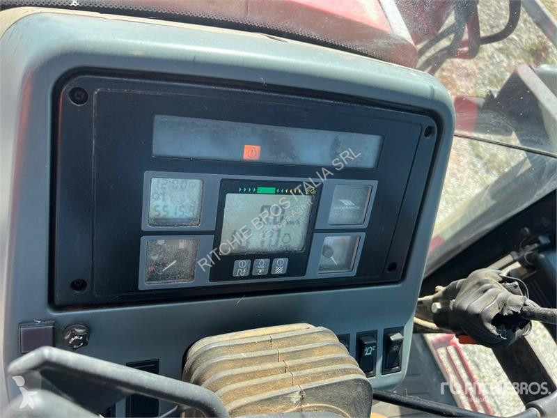 Tractor  MC135