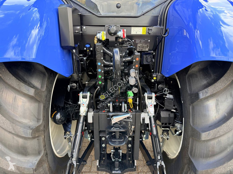 Lantbrukstraktor New Holland T6.180 AC Stage V...