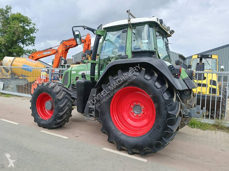 Lantbrukstraktor Fendt 712 Vario TMS fronthef...