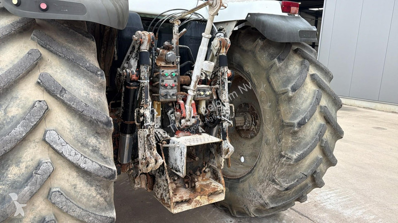 Lantbrukstraktor Massey Ferguson 8220 POWER...